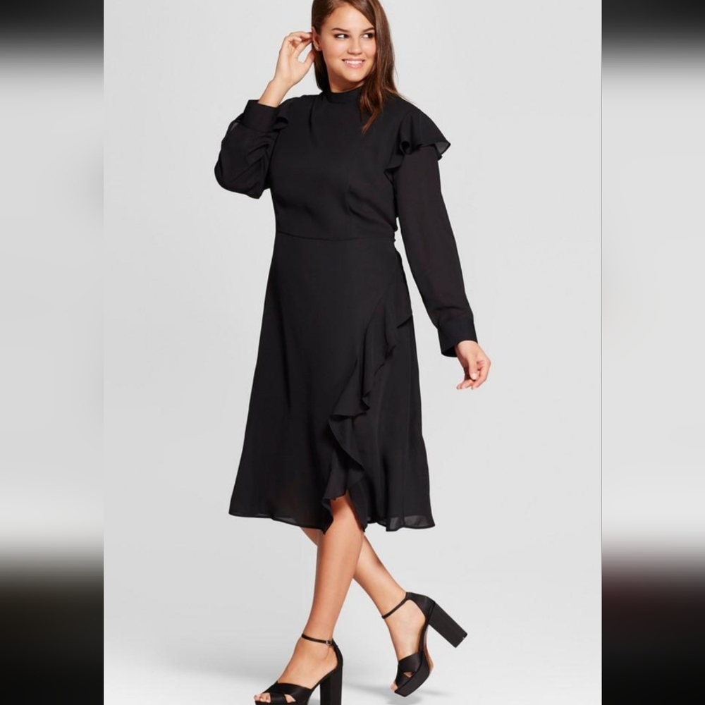 WHO WHAT WEAR. NWT